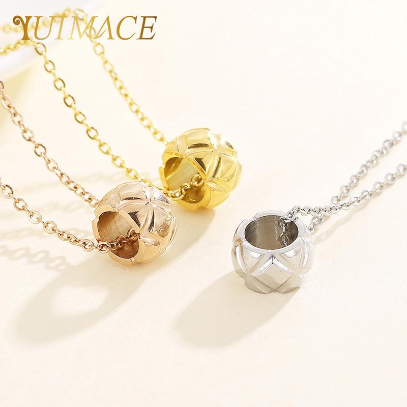 

YUIMACE Rhombus Pattern Titanium Steel Pendant & Ring Set