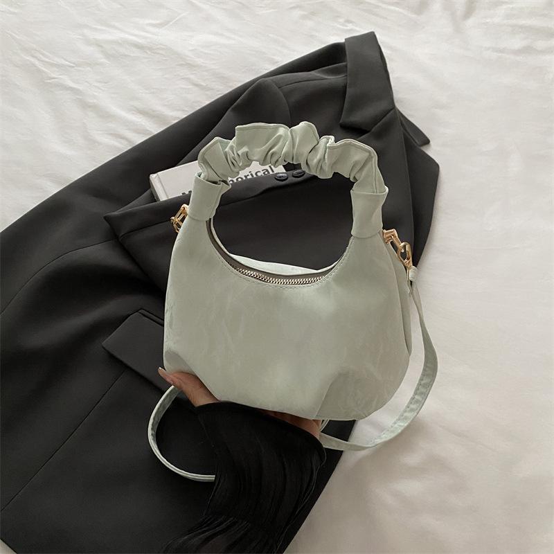 2026 Summer New Cloud Bag Pleated Small Tote Handbag Shoulder Crossbody Bag High-end Cloud Small Bag