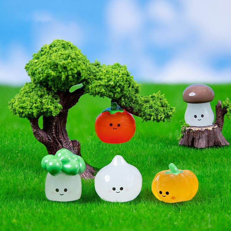 Figurines Miniatures Cute Noctilucent Simulated Food Fruit Vegetable Micro Landscape Ornaments For Home Decorations Room Decor