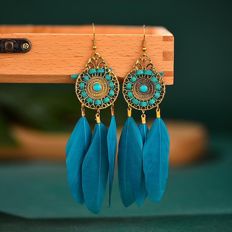 Bohemian Vintage Long Round Winding Feather Earrings for Women Ethnic Simple Elegant Dangle Earring Female Vacation Jewelry