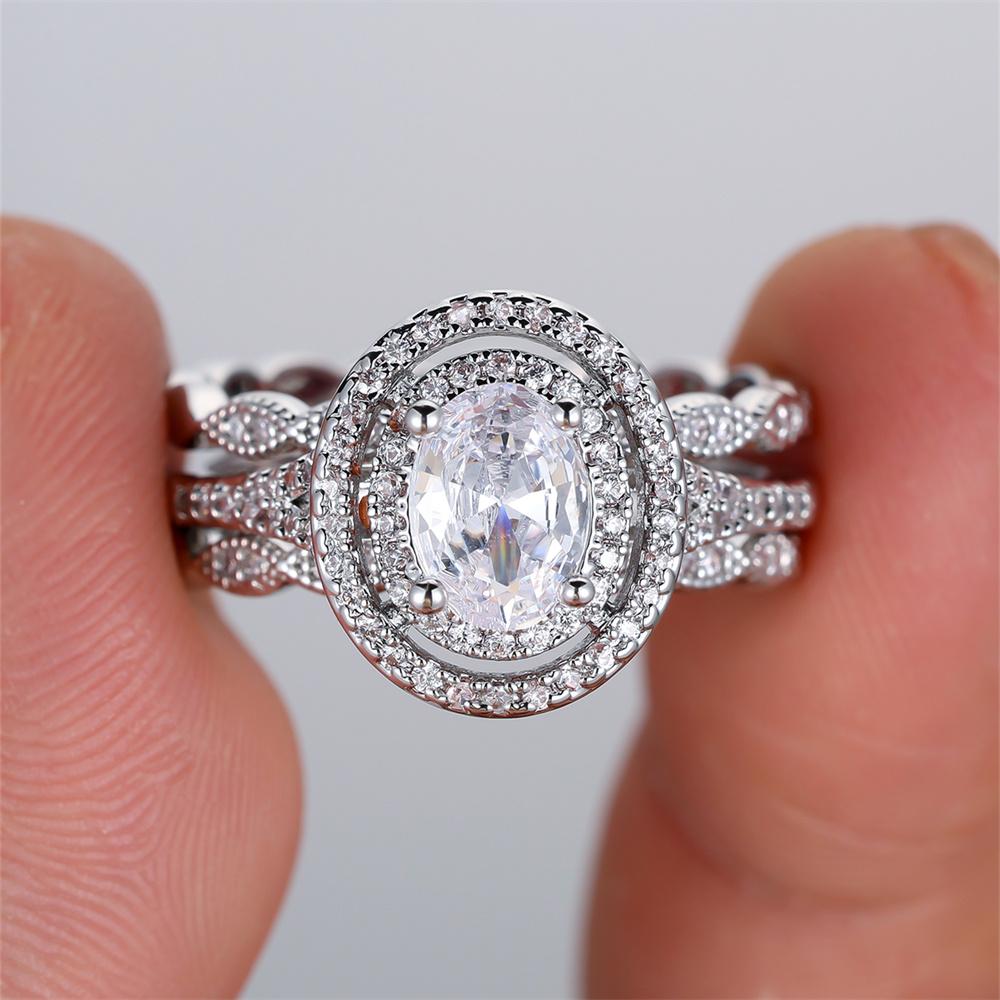 s Shiny White Zircon Oval Stone Rings Sets For Women Vintage CopperColor Engagement Bands Wedding Jewelry Set Versatile Gift
