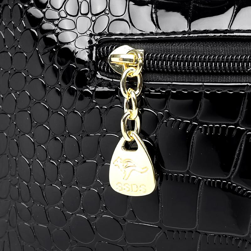 Women’s Crocodile Texture Top Handle Bag with Gold Buckle Casual Chic Shoulder Handbag for Daily Office Use