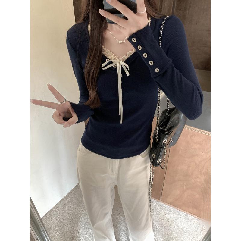 Christmas sweet red V-neck long-sleeved bottoming shirt for women in autumn and winter new pure lust hot girl inner wear slimming top