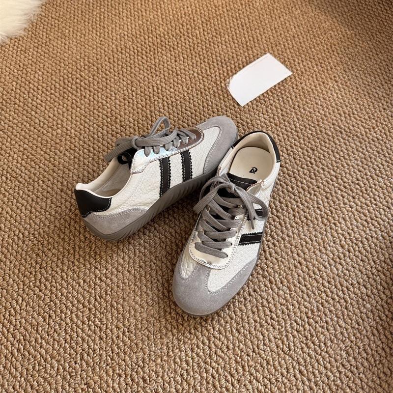 In the Autumn of 2025, the New Retro Color Matching Versatile Board Shoes with Soft Soles Are Easy To Wear, and the Argand Training Shoes Are Outdo