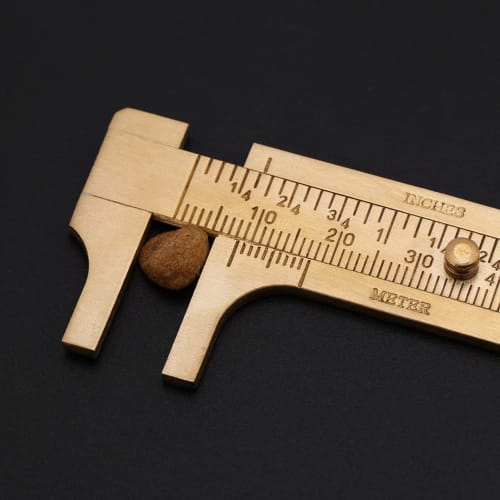 Pocket Caliper, Vernier Caliper Measuring Tool, Multi-Purpose Measurement Tool, Pocket Ruler, Easy Reading, for Home and School (Double Scale, 80mm)