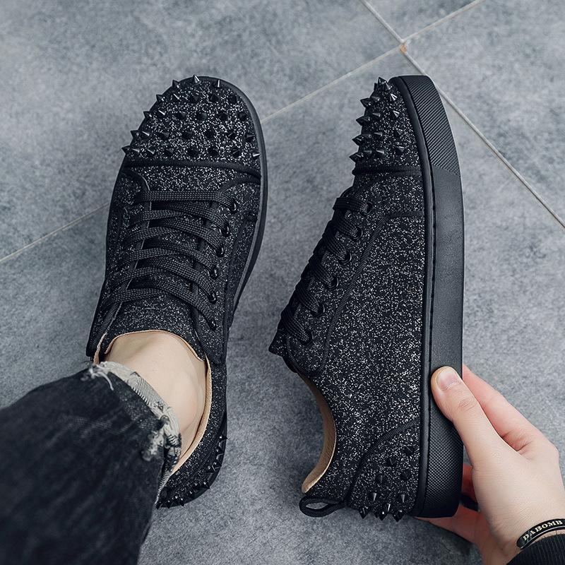 2025 autumn new men's shoes fashion casual shoes personalized rivets trendy shoes spirit guy men's board shoes youth single shoes