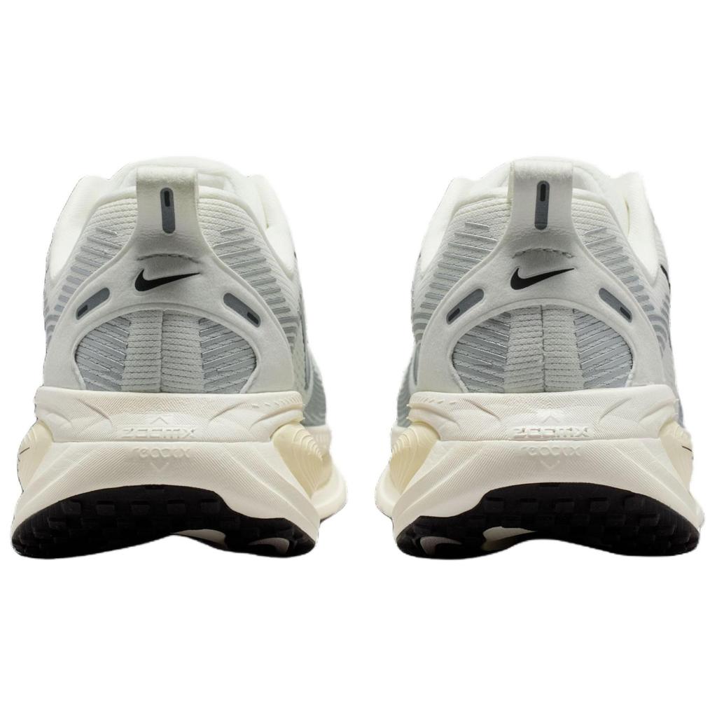 (WMNS) Nike Air Zoom Vomero 18 Extra Wide 'Summit White Coconut Milk' Women's IF0515-103