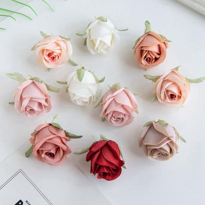 Künstliche Blumen Seidenrosen Köpfe Girlande Zubehör Heimtisch Hochzeitsfestival Dekoration Valentinstag Kleidung Ornamente