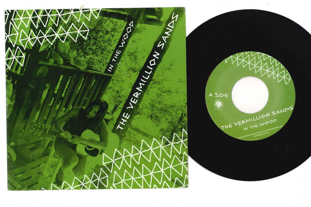 

7inch Record VERMILLION SANDS - In The Wood / May FP1123 FAT POSSUM 2009 US Rock Used
