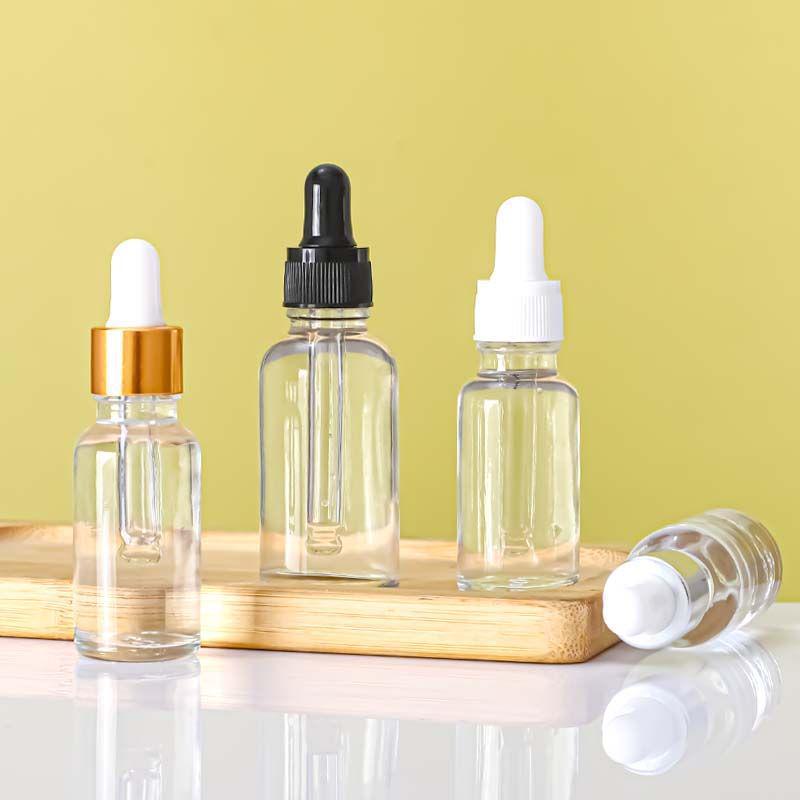 Erhältlich: 50ml klare Glasflasche für ätherische Öle, 30ml Probenflasche, Gummipipettenflasche für Seren und Kosmetika.