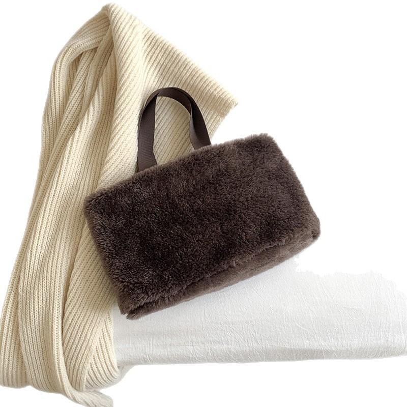 Fluffy Small Bag for Women 2023 New Autumn Fashion Simple Tote Bag Casual Retro Handheld Fluffy Bag for Women