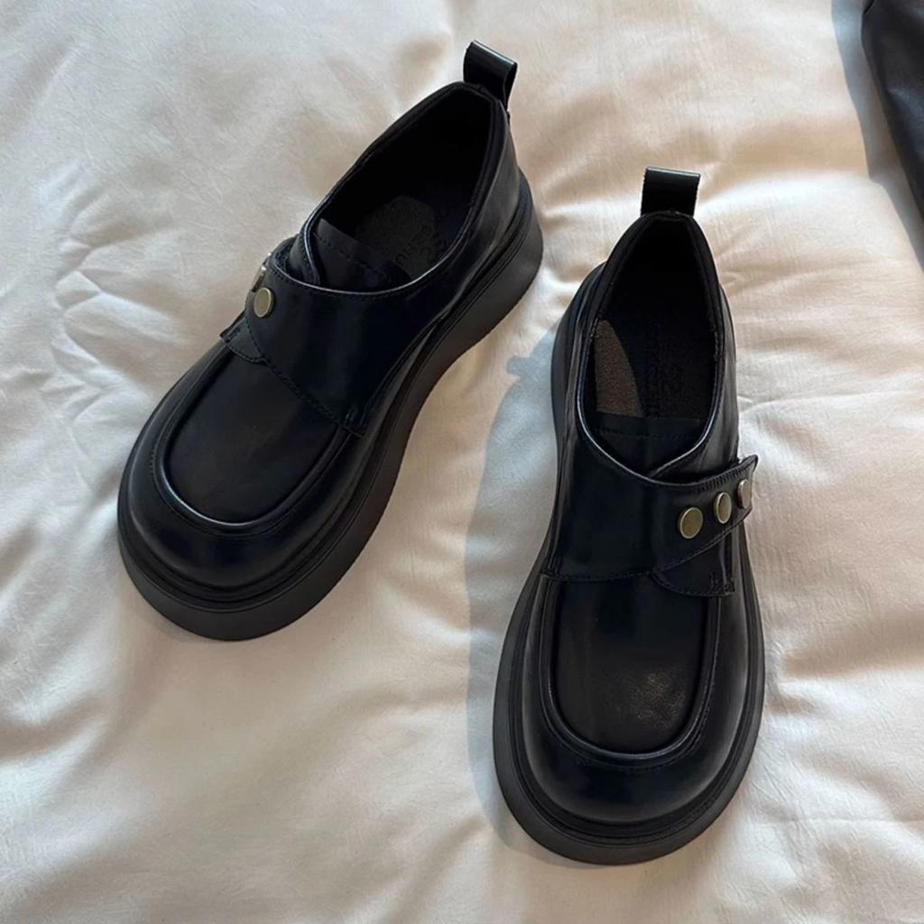 Fashion Moccasins Brown Women's Shoes Round Toe Footwear On Promotion Beau Today Young 2025 Trend Chic Point Korean Style Ladies Pumps