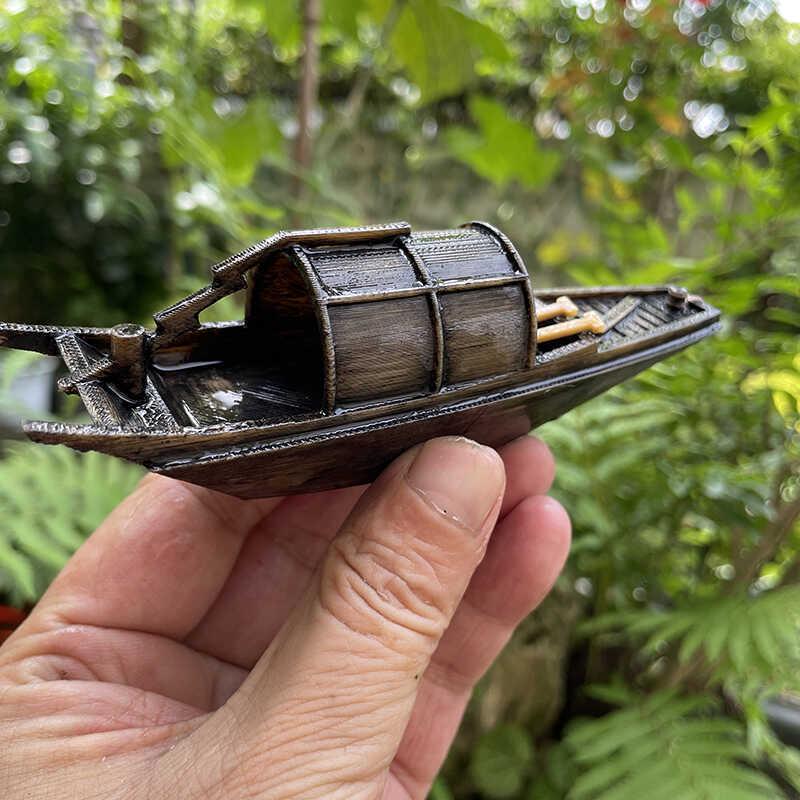 Floating Chinese Antique-Style Fishing Boat Model: Outdoor and Indoor Aquatic Landscape Decor