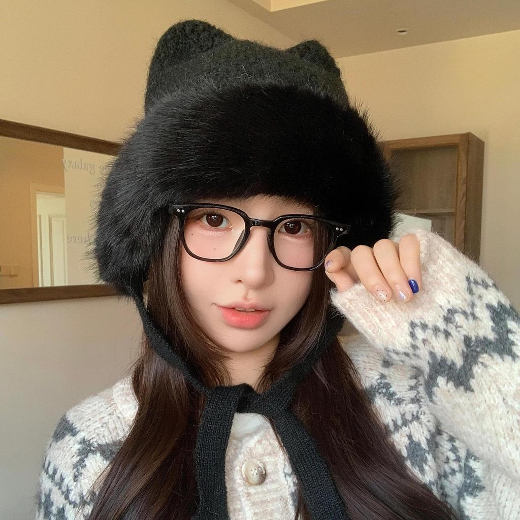 Neue Plüschbärenmütze Damen Herbst und Winter Niedliches Gesicht Freilassend Klein Winddicht Warm Ohrenschutz Vielseitige Pullovermütze