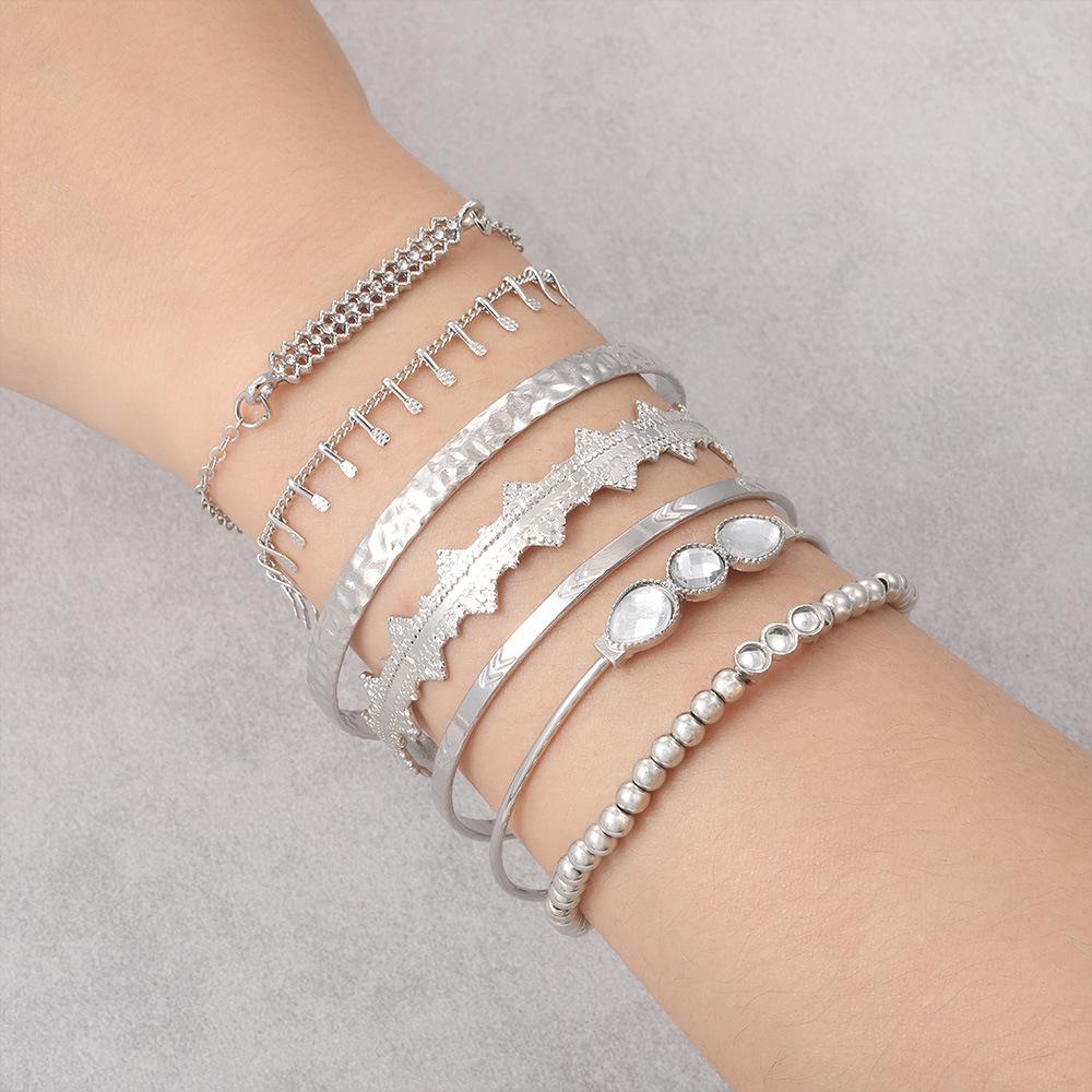 5Pcs/ Set Bohemia Minimalism Multilayer Love Heart Hollow Out Open Mouth Bracelet Set for Women Metal Chain Bangle Zircon Gifts