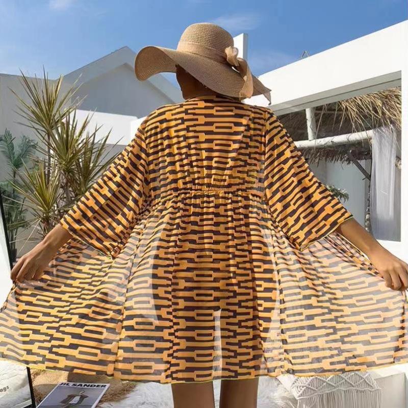 2024 Nové dámské plážové plavky s dlouhým rukávem, evropské a americké bikiny, třídílná sada, zahraniční obchod