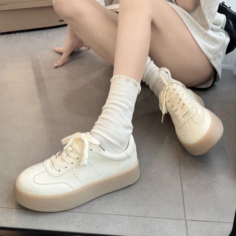 Spring and Autumn Retro Women's Thick-soled Inner Height-increasing White Shoes Versatile Commuter Casual Sports Shoes