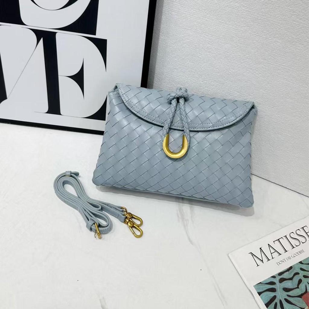 Borsa a tracolla intrecciata: Borsa da sera e pochette 2025