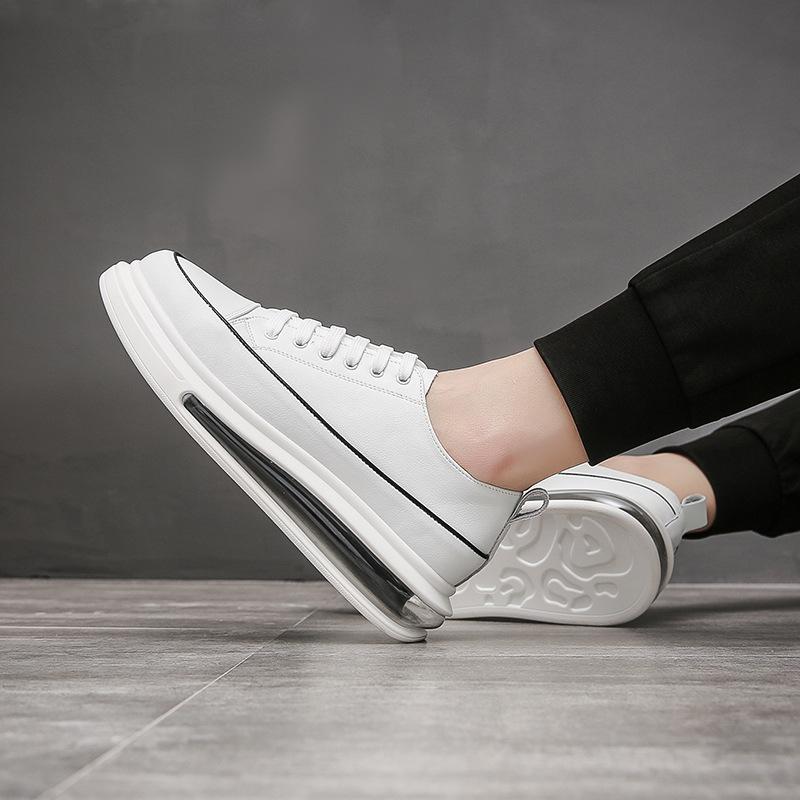 Atmungsaktive Herrenschuhe mit niedrigem Schaft Herbst und Winter neue Board-Schuhe Rindsleder Freizeitschuhe Herren Koreanische Version von kleinen weißen Schuhen Luftpolstersohle