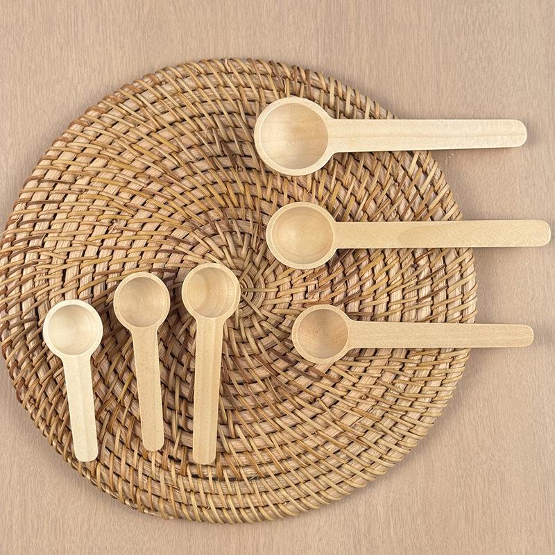 Children's Mini Wooden Spoon - 5g Solid Wood Measuring Spoon for Coffee or Milk Powder