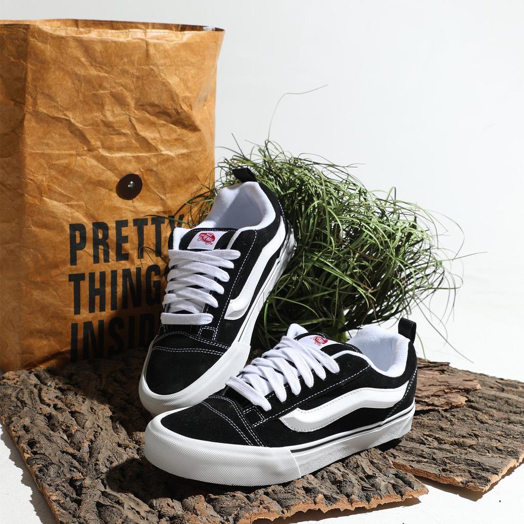 Vans Knu Skool 'Black White' VN0009QC6BT( )