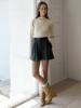 HUNCH Two Tuck Short Pants