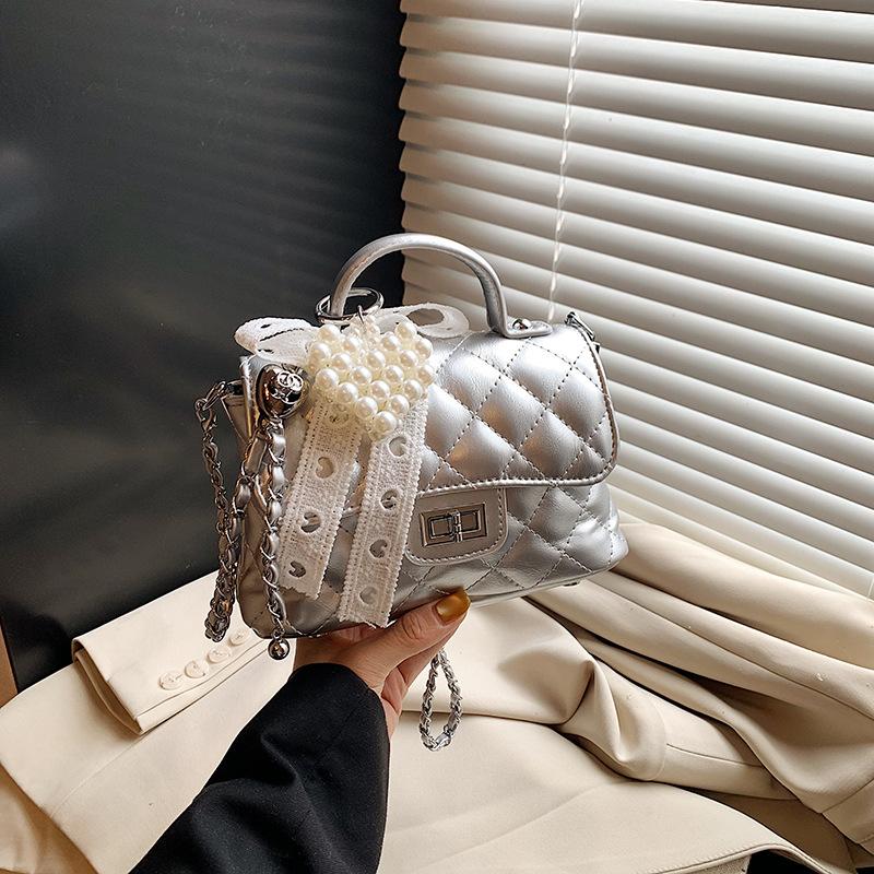 Fashion Rhombus Chain Embroidered Thread Bag Women's New Shoulder Crossbody Temperament Commuter Hand Carry Small Square Bag Tide