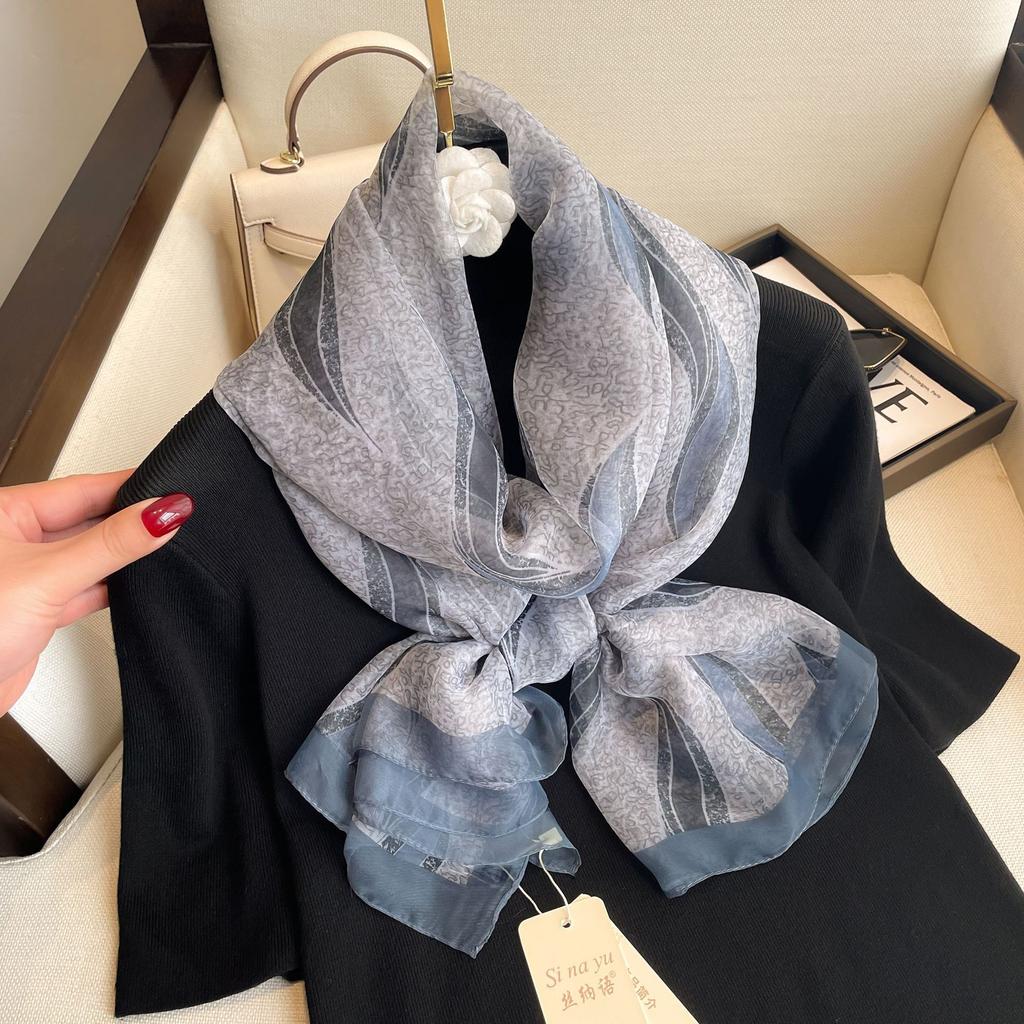 Summer Scarf Women Outdoor Sunscreen Shawl Soft Bandanna Foulard Female Floral Silk Shawl Lady High Quality Head Hijab Wrap