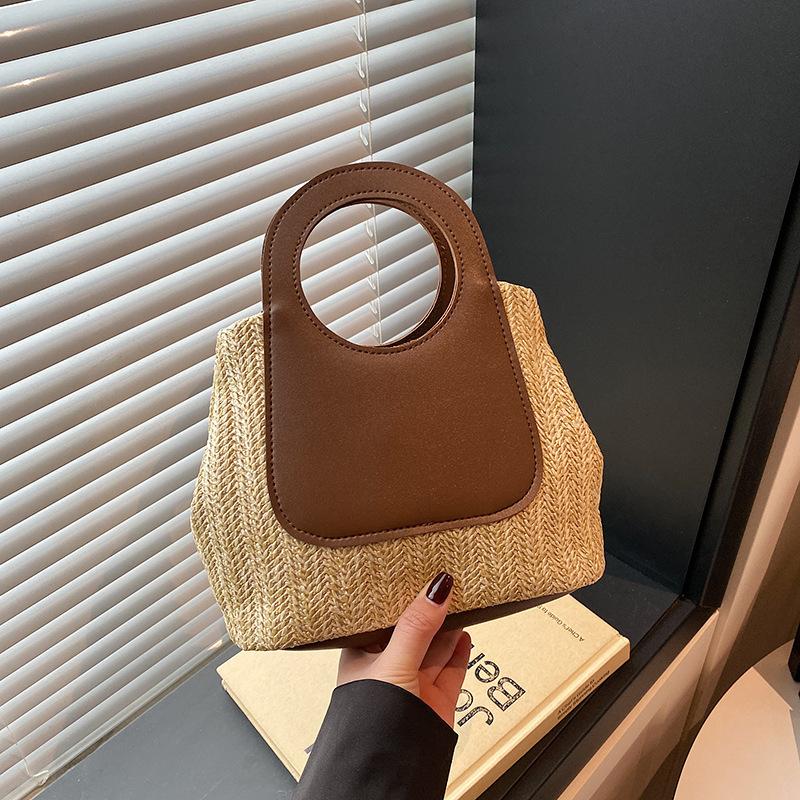 

2025 летняя ретро-сумка из соломы контрастного цвета с плетением, большая вместительная сумка ручной работы, простая и модная сумка через плечо коричневый