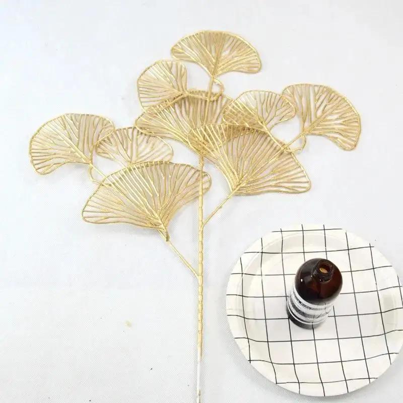 Richesse Créative Baie Simulation Fleur Décoration Ornements Décoration Nouvel An Noël Décoration Maison Fleurs de Table à Manger