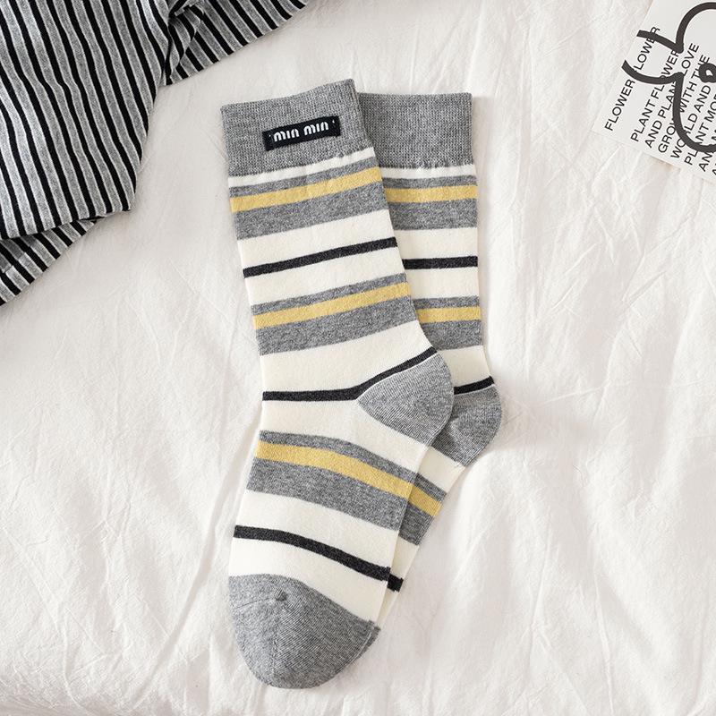 Damen Gestreifte Mid-Calf Socken - Frühling/Herbst Baumwolle, Miu Stil, Koreanisch & Japanisch Sport Kniehoch Trend