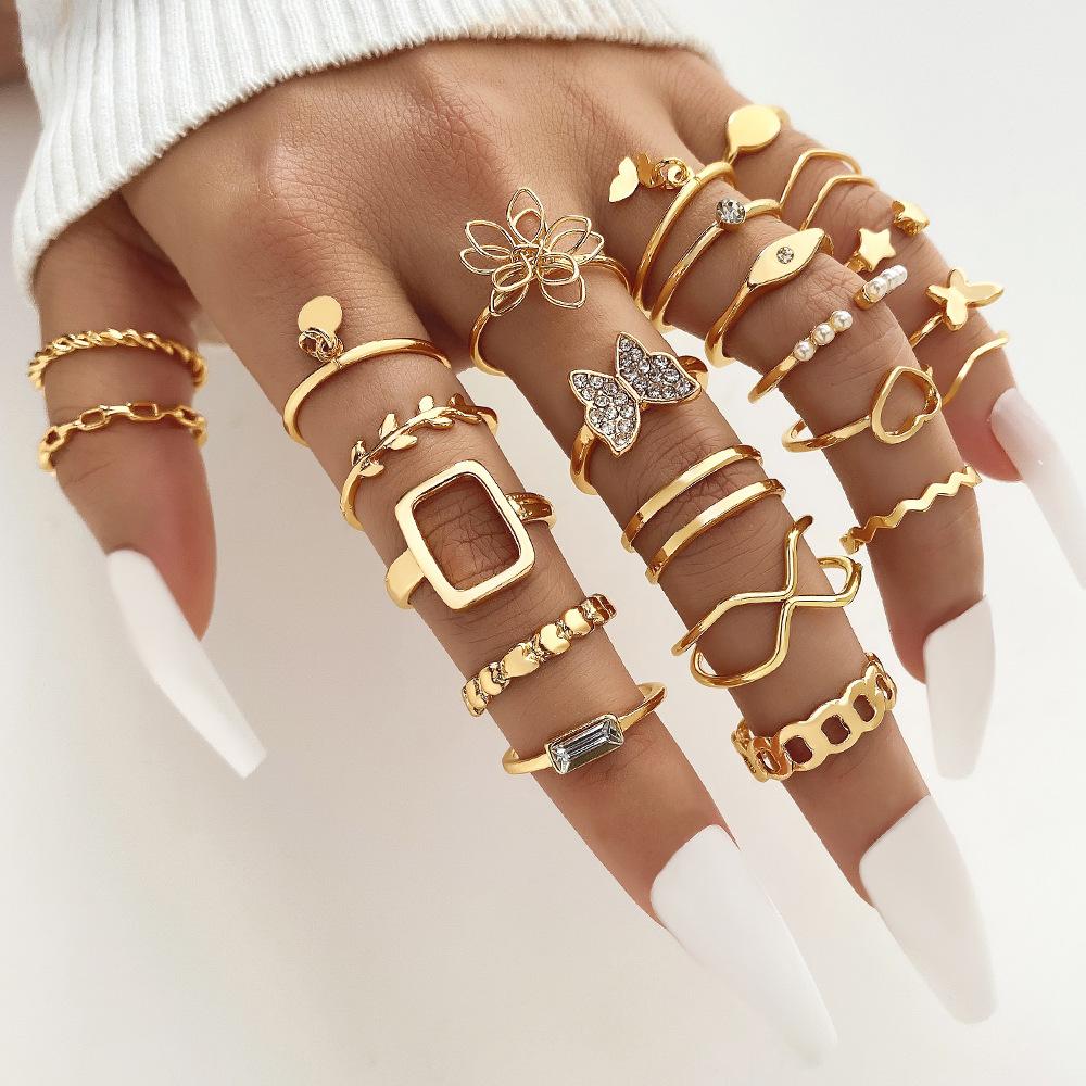 Open Multi-joint Ring Set for Women, Featuring a Unique Hollow Heart and Butterfly design22Set