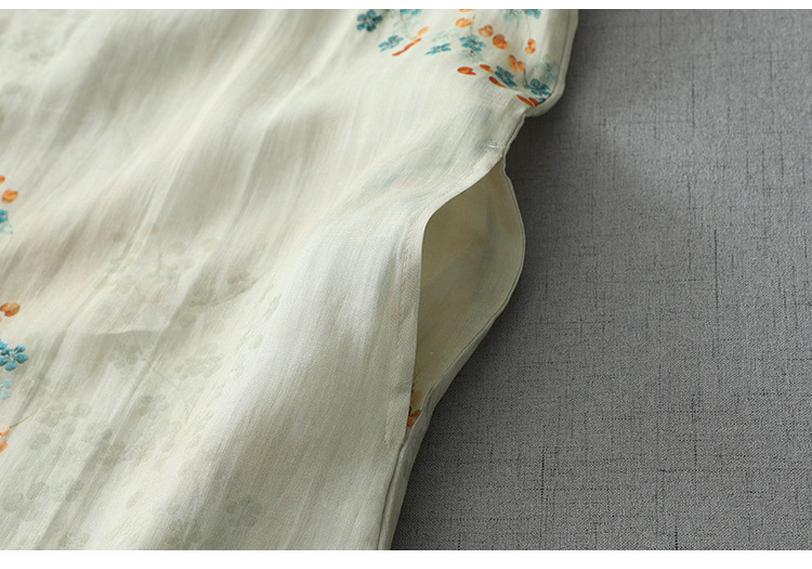 Chinese Style Fresh Age-Reducing Qipao Dress: Stand Collar, Diagonal Placket, Slim-Fit, Mid-Sleeve, Summer Cotton-Linen Blend for Women.
