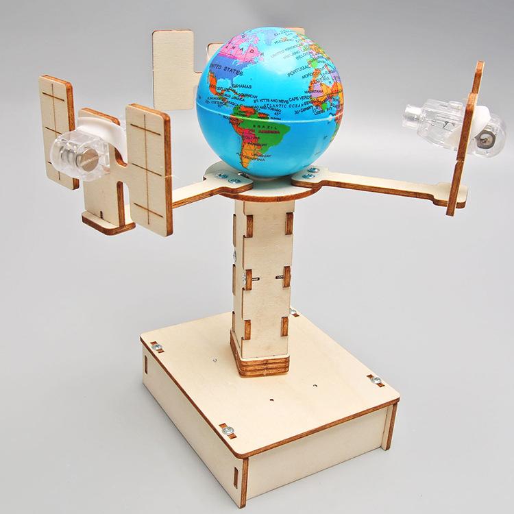 Pupils Wooden Assembled DIY Geosynchronous Satellite Model Science And Technology Small Production Children's Interesting Science And Education Model