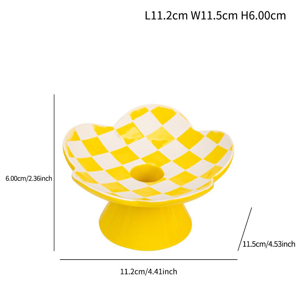 Creative Romantic Ceramic Candlestick for Fresh Desktop Decoration