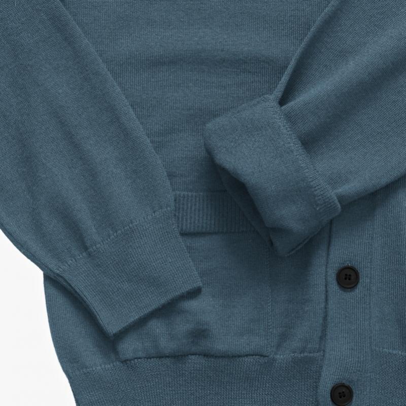 MaiSon KitSune Bold Fox Head Patch V Neck Men S Cardigan Mm00509kt1036