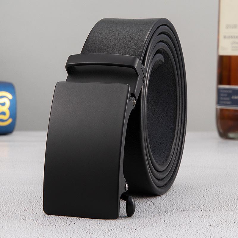 Men's Leather Automatic Buckle Belt: Holeless, Adjustable, Top Layer Cowhide for Business Casual Wear.