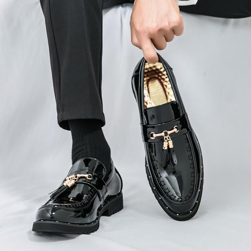Fashion Leather Shoes Casual Business Shoes for Men Dress Tenis De Hombre Moccasins Mokasin Tenis Caballero Designer