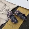 Kids Flat Shoes Embroidered Flowers Girls Casual Shoes Versatile Fashion 2025 Brand New Children Leather Shoes Round Soft Sole