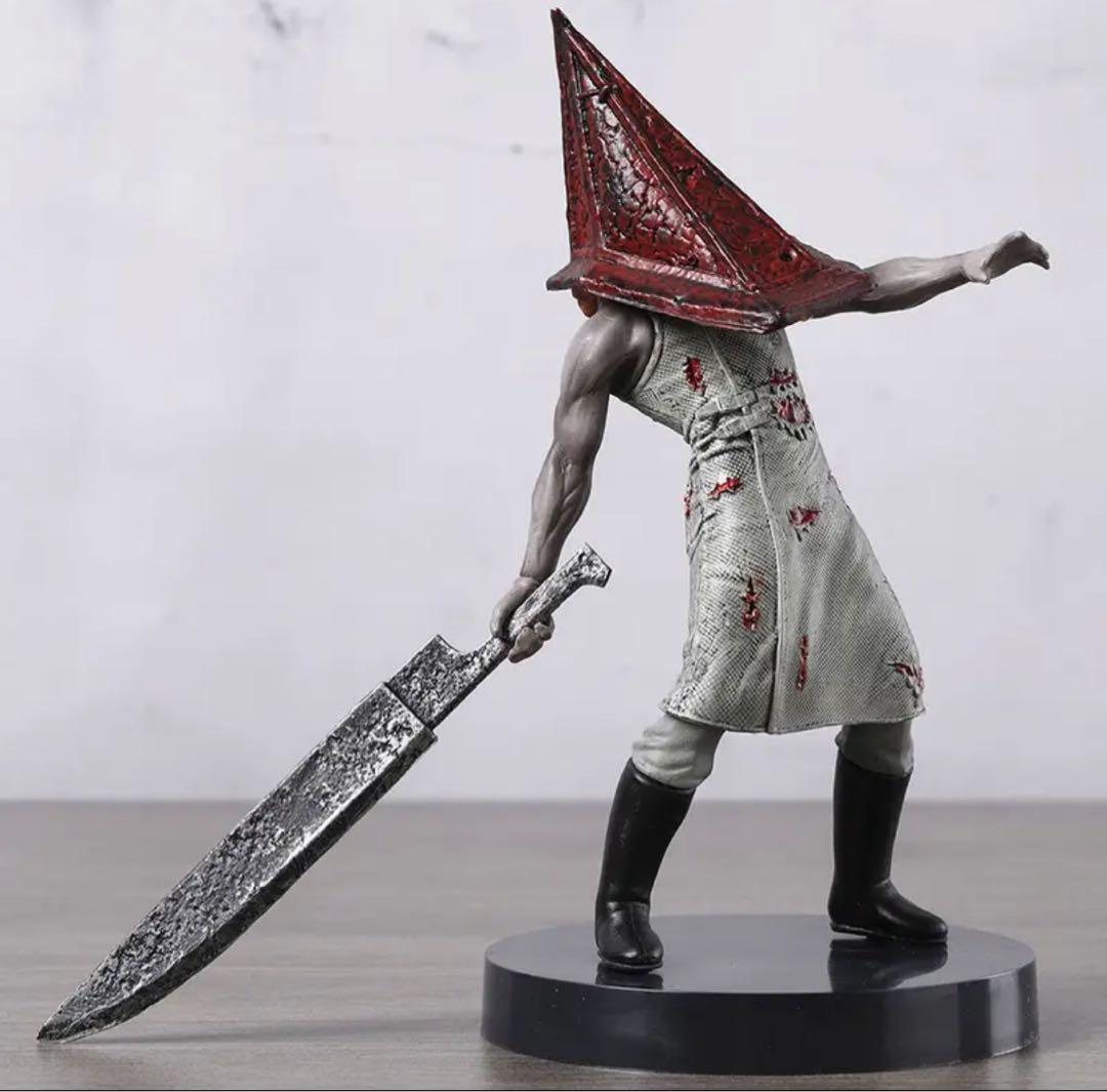 

[USED] Red Pyramid Thing Silent Hill 2 Mitaka Figure 18cm