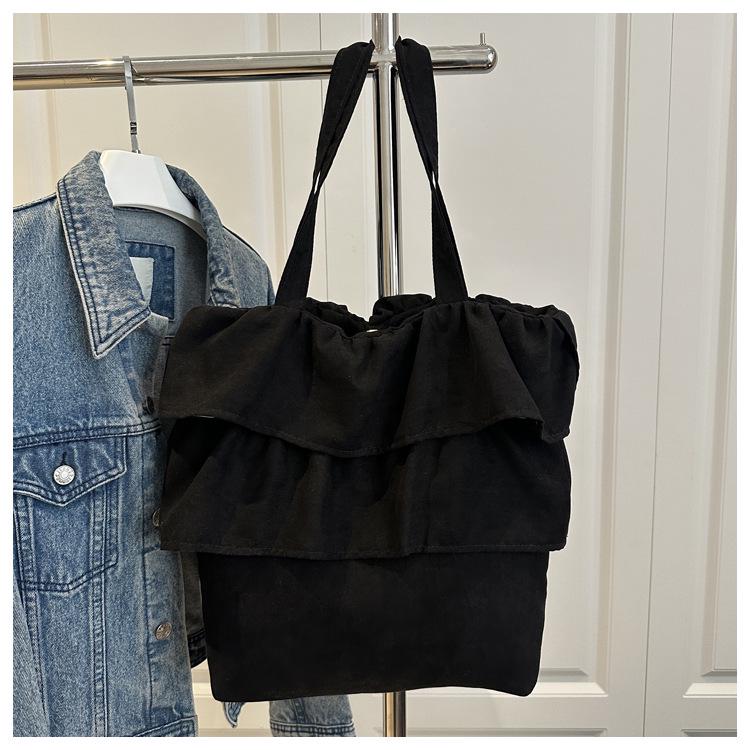 2025 Korean Ruffle Bag: Women's Large Capacity White Shoulder Bag