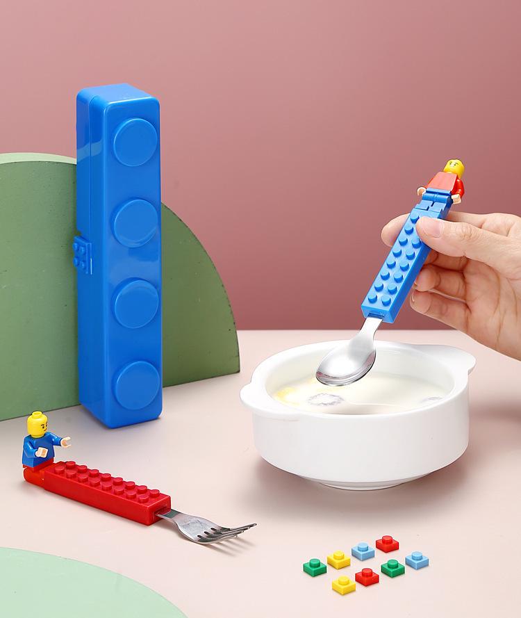 Children's Portable 304 Stainless Steel Tableware Set: Cartoon Building Block Lunch Box with Spoon & Fork.