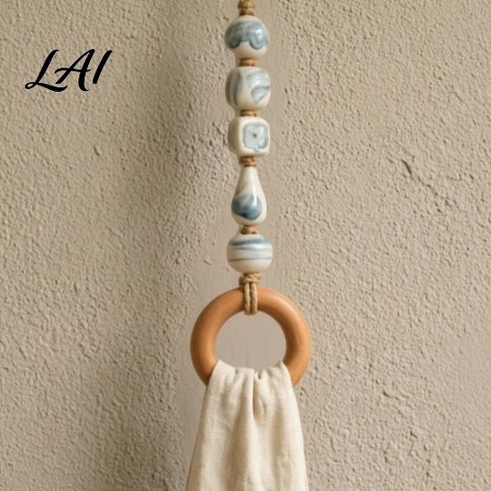 Portasciugamani in Legno Massello Appendiabiti Decorativo con Perline e Anello Boho Multicolore da Parete Organizzazione Casa Moderna Senza Foratura Portabiancheria da Fattoria