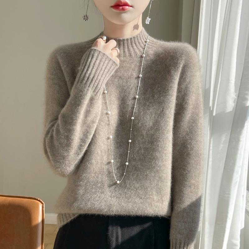 Stylish Soft Wool Half-High Neck Sweater: Age-Defying, Casual and Ready-to-Wear Base Layer