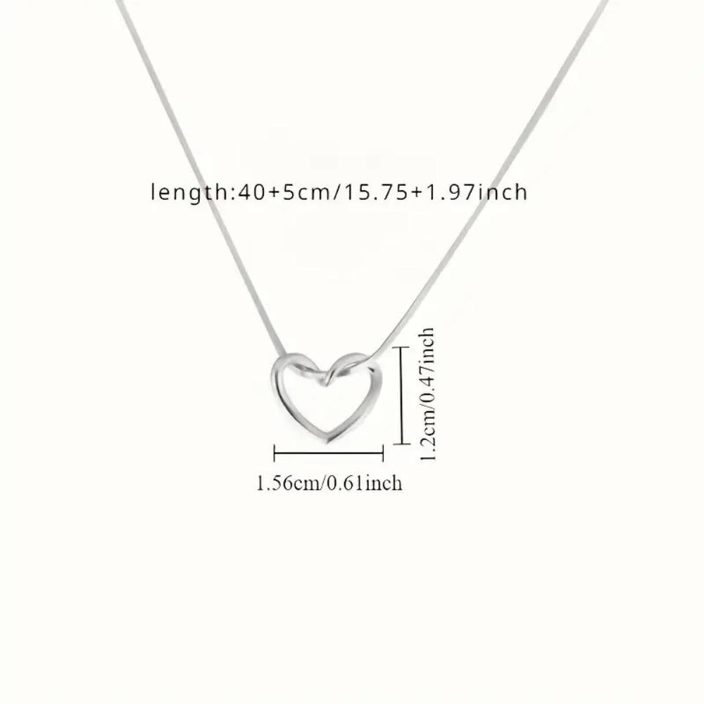 Minimalist Fashion Stainless Steel Hollowed-out Heart-shaped Pendant Necklace for Woman Girls Collarbone Chain Jewelry Colorfast