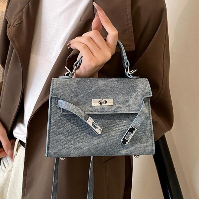 Retro bag women's fashion shoulder messenger bag spring new temperament versatile portable commuter small square bag