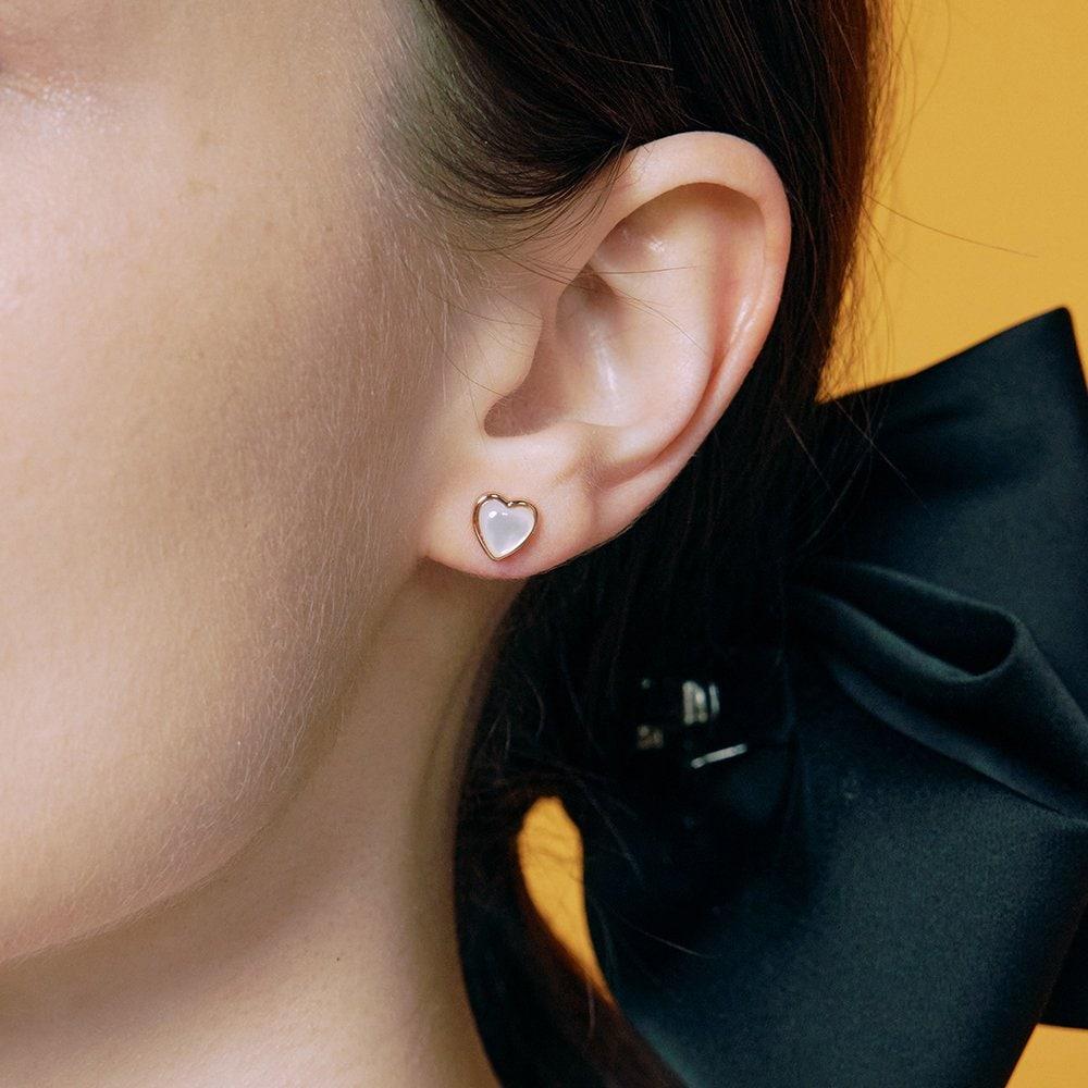 [Rosemont] Silberne Perlmutt-Herzohrringe Rc24B05J