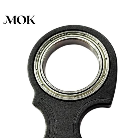 Decompression Fidget Spinner Portable Keychain Heavy Duty Metal Stress Relief Pocket Size Key Ring Kids Adults Index Finger Exercising Spinning