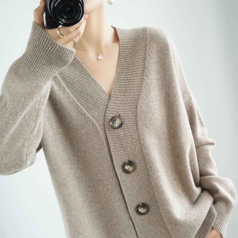 GMXIA Spring and Autumn Knitted Sweater, Loose Large-sized Cardigan, Women's Collar Knitted Sweater, Solid Color Button, Laid-back Coat