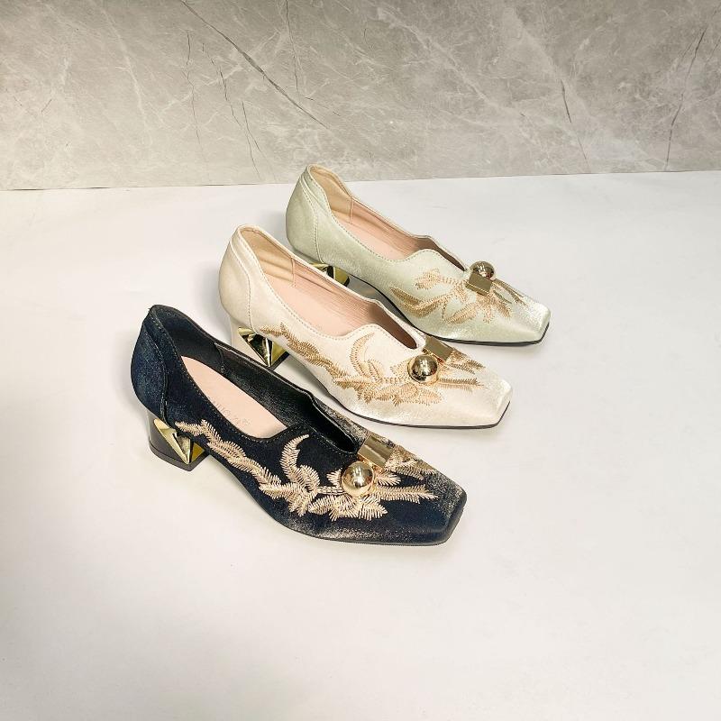 Retro New Style Shoes, Versatile Square-toed Single Shoes, Women's Shoes, and Chunk-heeled Shoes